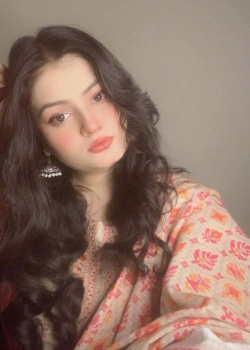 Call-Girls-Service-in-Lahore